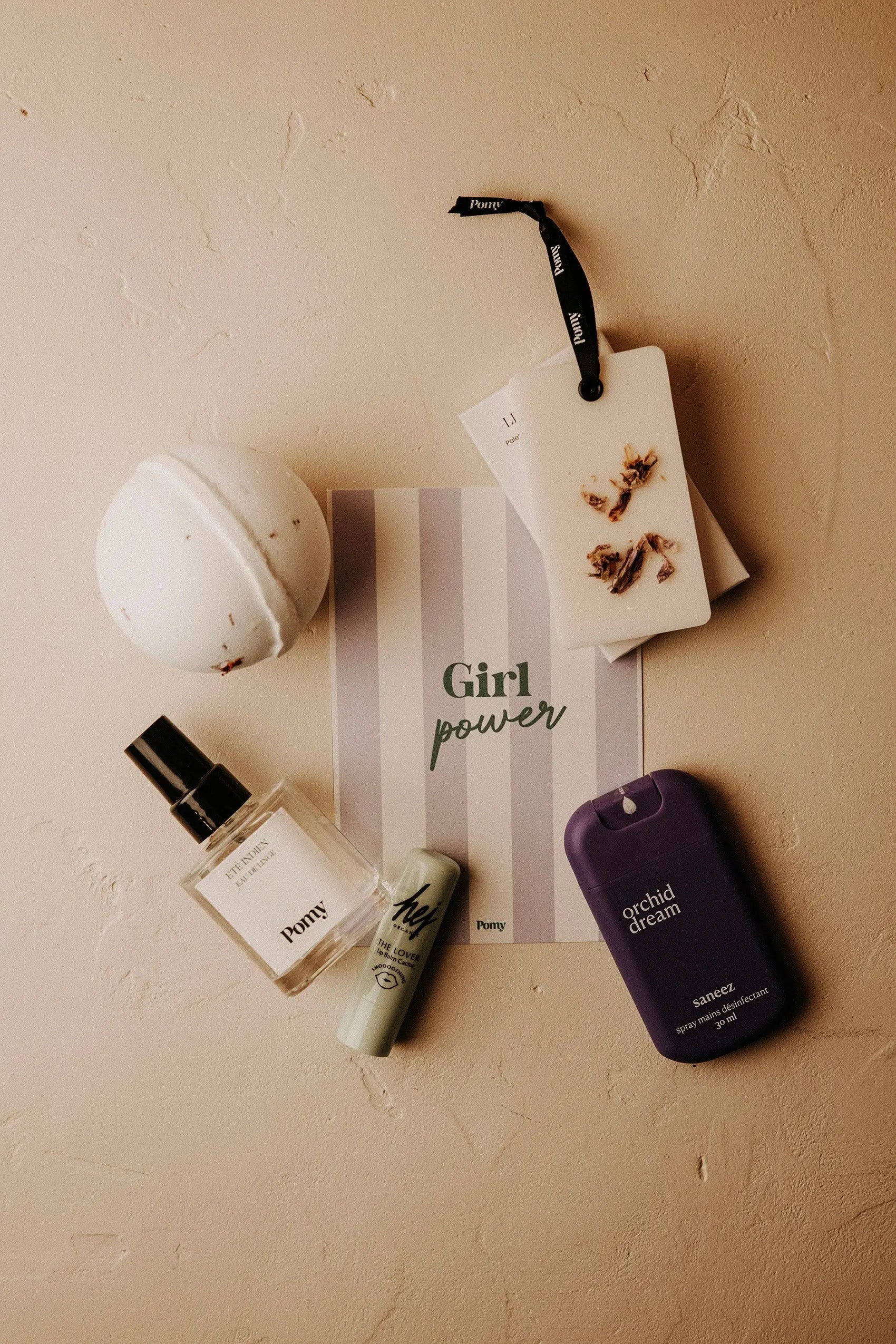 Box Girl power Pomy