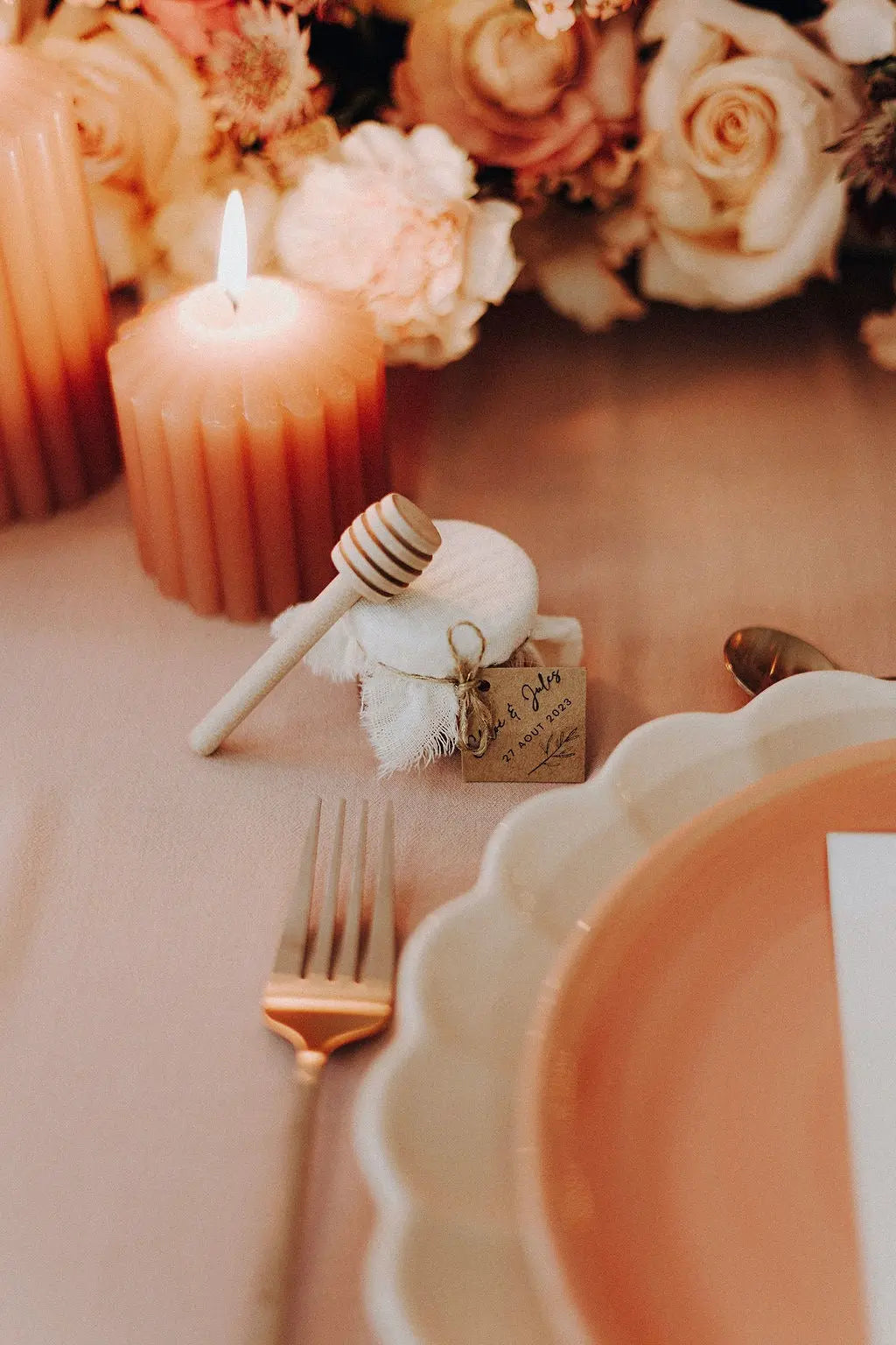 Cadeaux d’invités: pot de miel artisanal Pomy