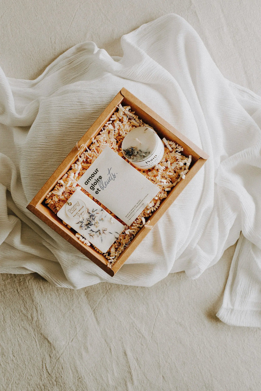 Coffret Amour gloire &amp; bleuets Pomy