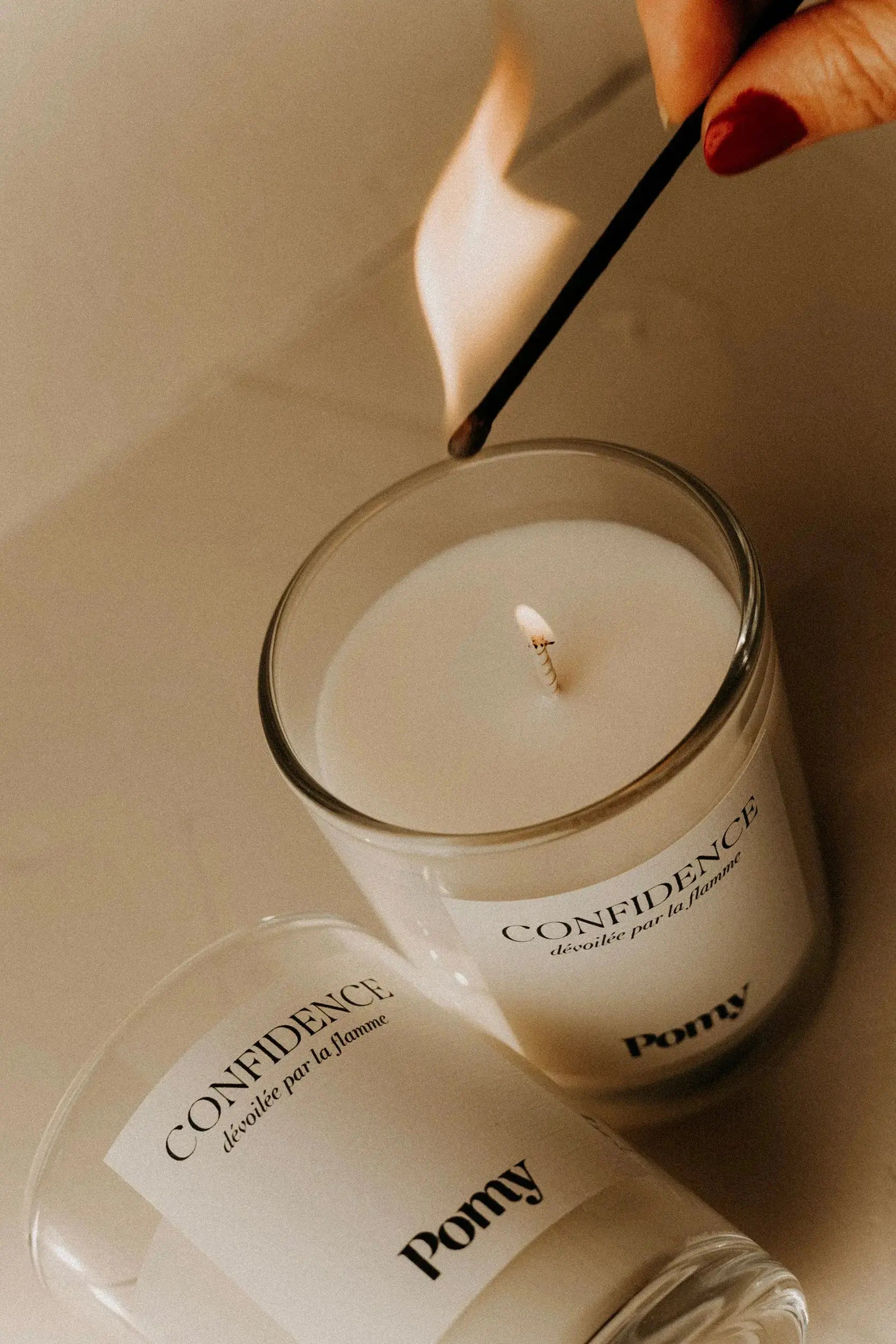 Bougie personnalisée "Confidence" Pomy